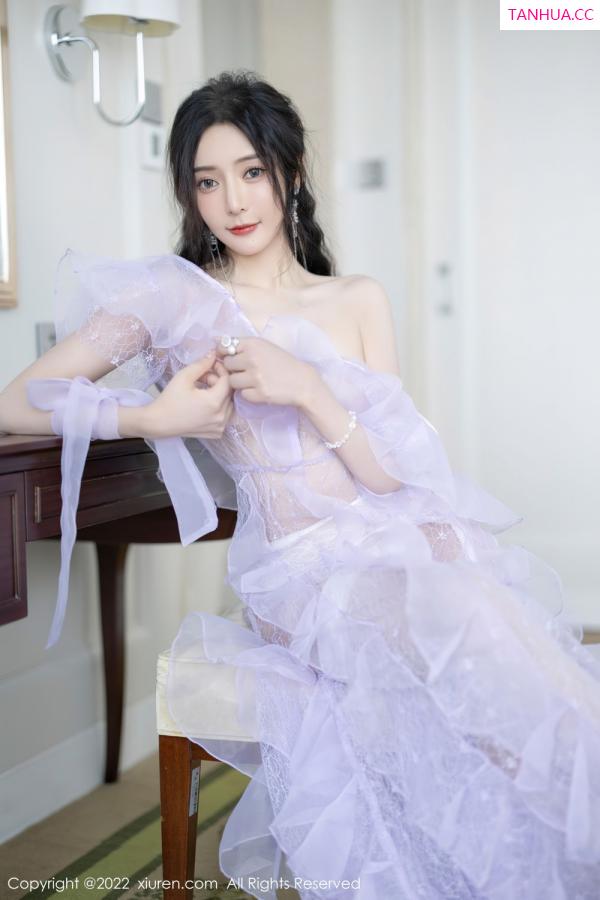 王馨瑶  [XiuRen]高清写真图 2022.04.29 No.4949 王馨瑶yanni第51张图片